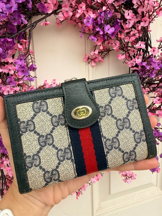 Gucci Handbags - Vintage Gucci Wallet